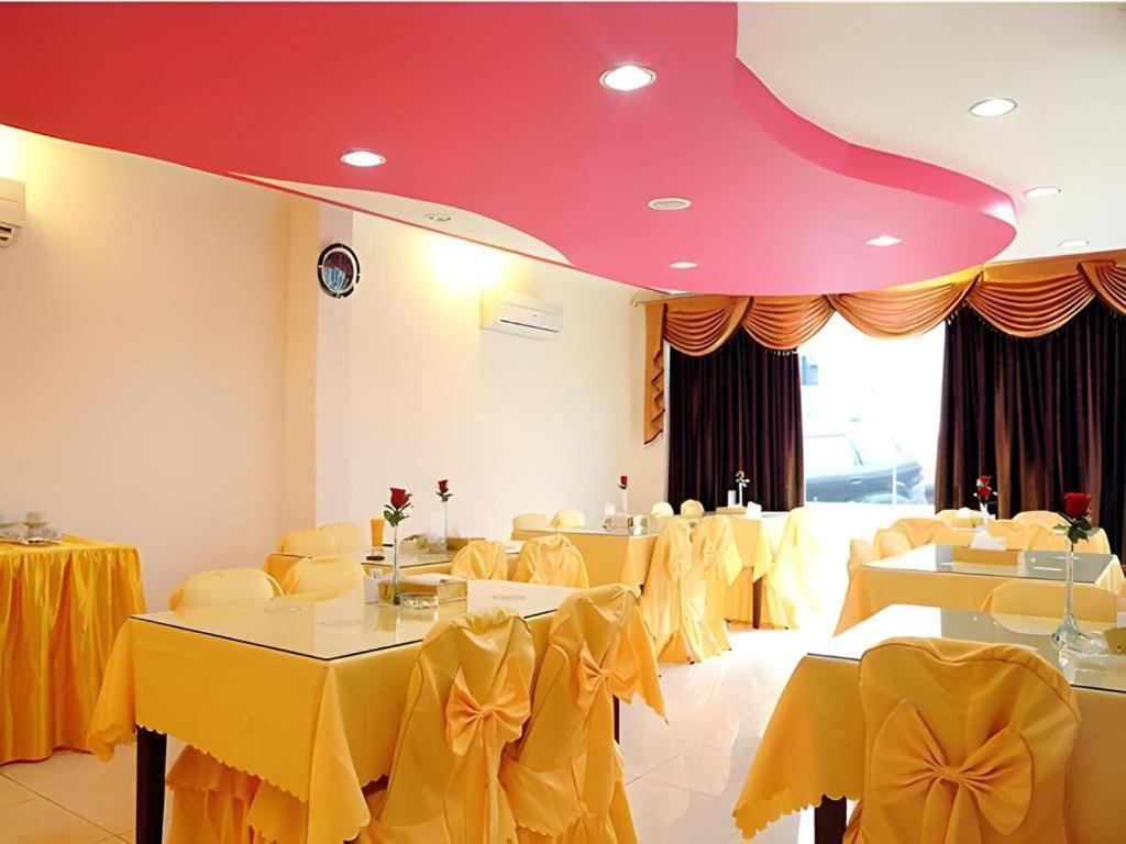 Hotel Rovi Boutique Jakarta Extérieur photo